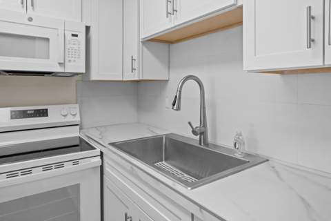 1980 Sunset Avenue #7, Lake Worth Beach FL - photo 12 of 35
