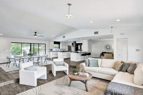 17679 Woodview Terrace, Boca Raton FL - photo 8 of 53