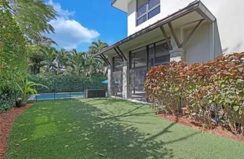 404 NE 13th Avenue, Fort Lauderdale FL - photo 20 of 33