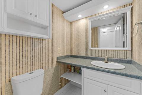 3540 S Ocean Boulevard #604, South Palm Beach FL - photo 16 of 29