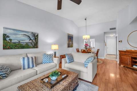 3318 Lucerne Park Drive, Greenacres FL - photo 17 of 46