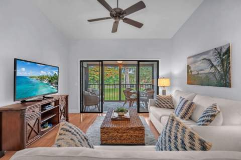 3318 Lucerne Park Drive, Greenacres FL - photo 18 of 46