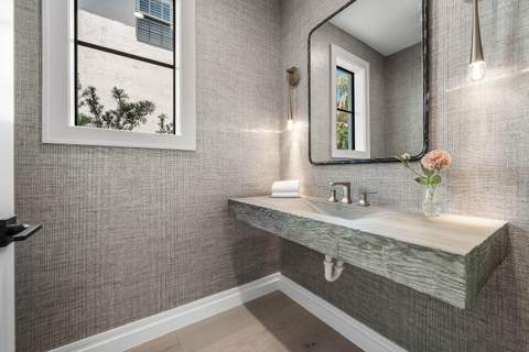 230 Pershing Way, West Palm Beach FL - photo 13 of 46