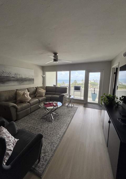 1850 S Ocean Boulevard #509, Lauderdale-By-The-Sea FL - photo 18 of 43