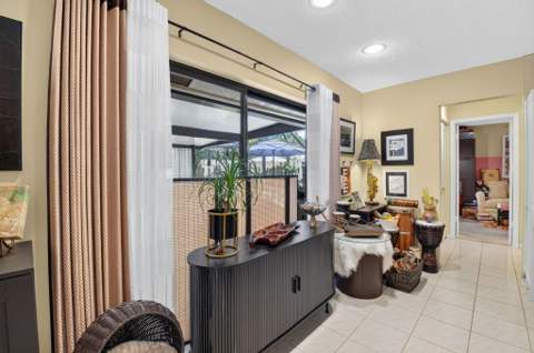 872 NW 29th Avenue #B, Delray Beach FL - photo 8 of 34