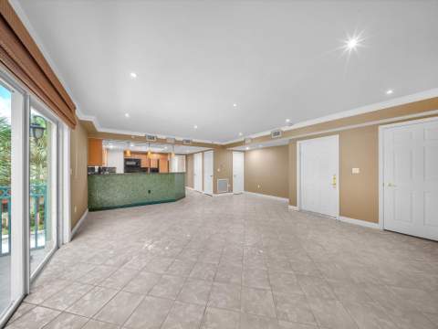 1111 E Las Olas Boulevard #308, Fort Lauderdale FL - photo 13 of 37