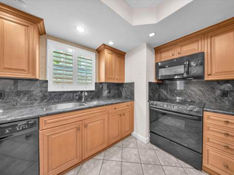 1111 E Las Olas Boulevard #308, Fort Lauderdale FL - photo 17 of 37