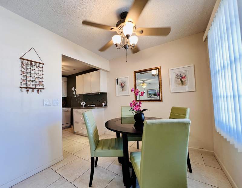 2 bedroom Condominium at 171 Chatham I, Century Village - Chatham Condos, West Palm Beach — photo 4