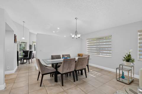 11135 Autoro Court, Boca Raton FL - photo 6 of 37