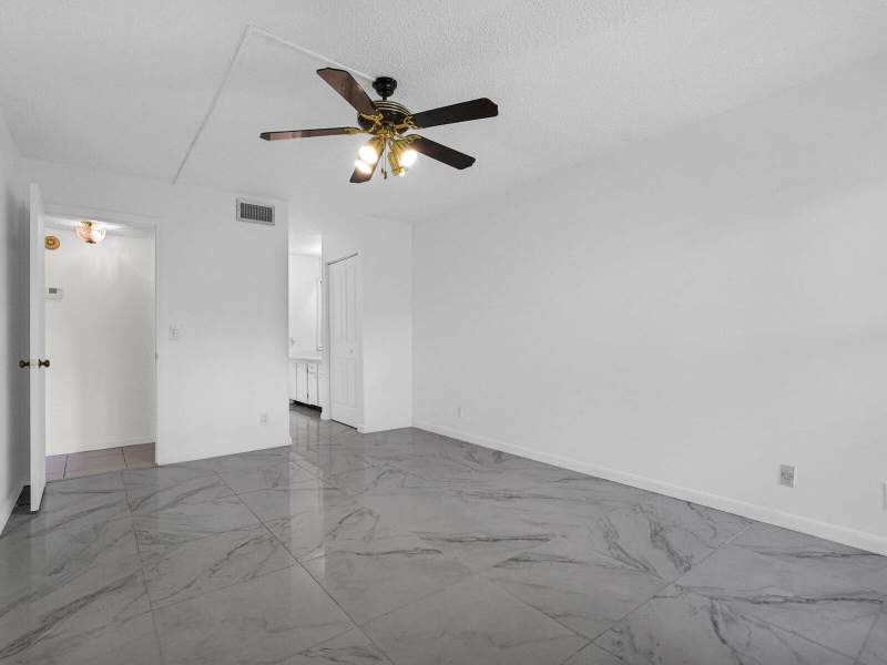 2 bedroom Condominium at 2011 SW 15th Street #151, Meadowridge East Condo, Deerfield Beach — photo 3