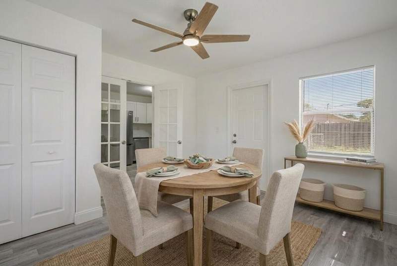 3 bedroom Single Family Residence at 911 SE Dolphin Drive, Broadway Section Of St Lucie Estates Subdivision, Stuart — photo 5
