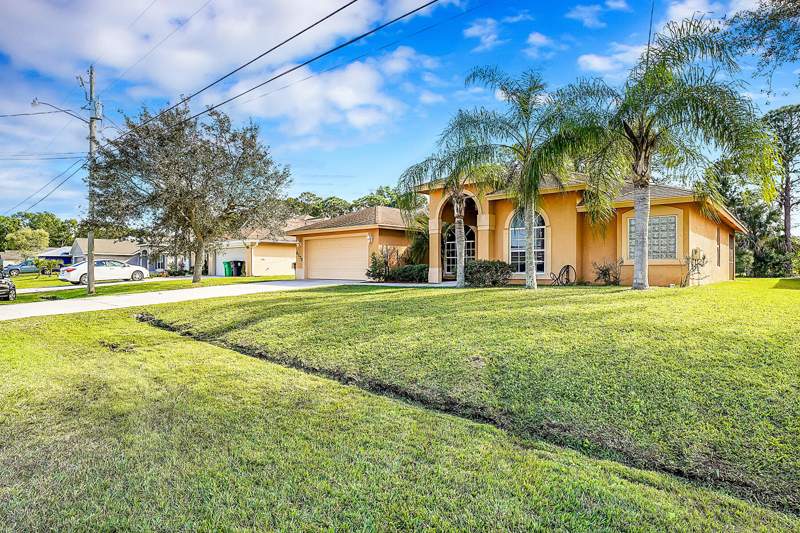 4 bedroom Single Family Residence at 6173 NW East Deville Circle, Port St Lucie Section 44, Port St. Lucie — photo 5