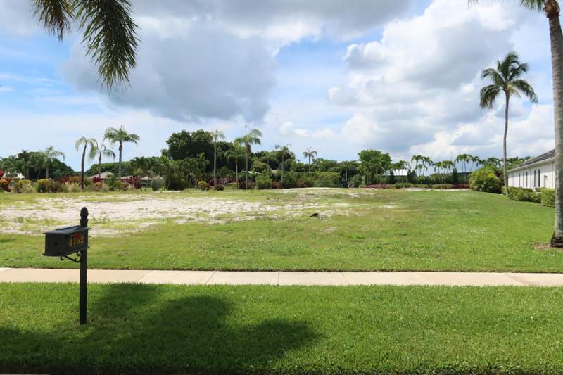 0 bedroom Single Family Residence at 4752 Bocaire Boulevard, Bocaire Golf Club No 7 Pud, Boca Raton — photo 4
