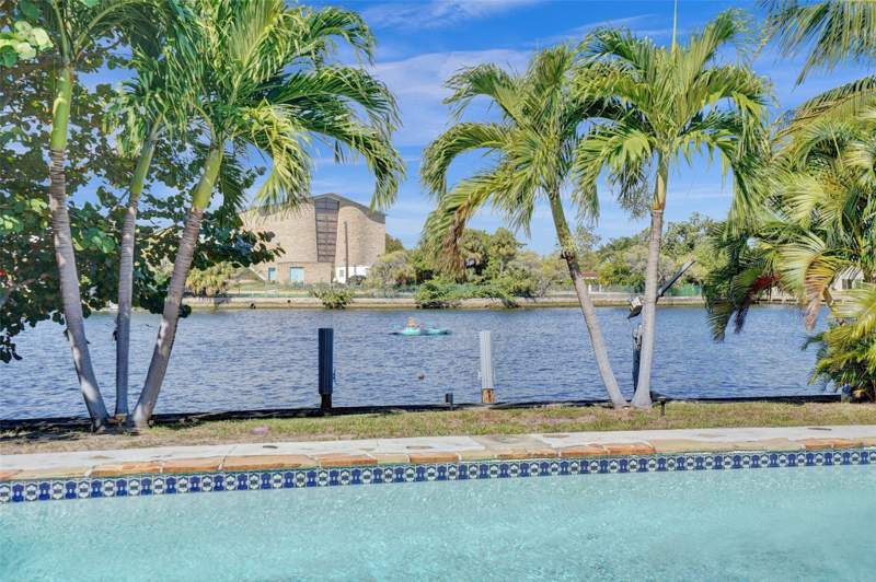 3 bedroom Single Family Residence at 1325 Middle River Drive, Coral Ridge, Fort Lauderdale — photo 3