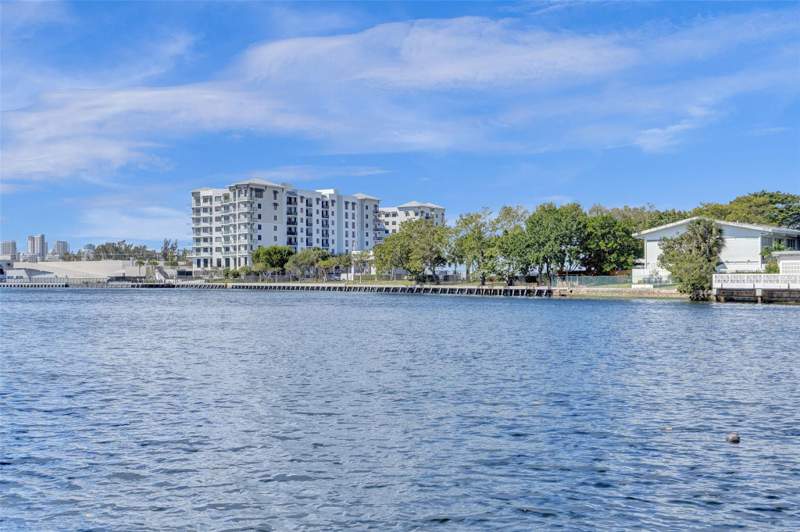 3 bedroom Single Family Residence at 1325 Middle River Drive, Coral Ridge, Fort Lauderdale — photo 5