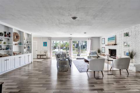 1325 Middle River Drive, Fort Lauderdale FL - photo 13 of 41