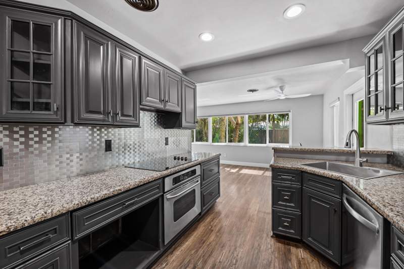 2 bedroom Single Family Residence at 4860 NE 6th Avenue, Garden Acres, Oakland Park — photo 2