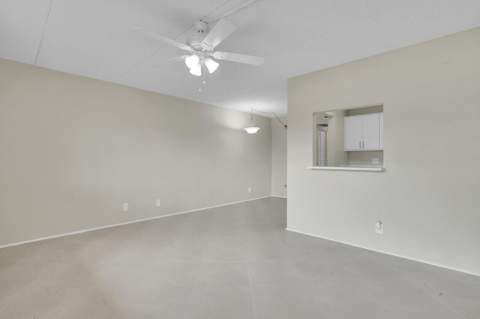 400 Village Green Circle #105, Palm Springs FL - photo 11 of 33
