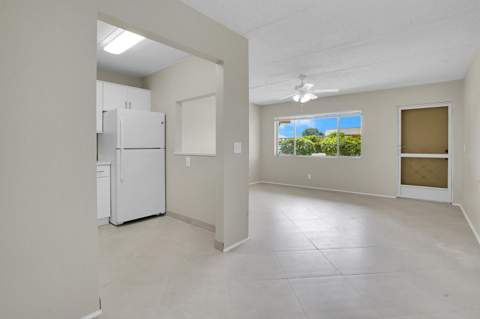 400 Village Green Circle #105, Palm Springs FL - photo 16 of 33