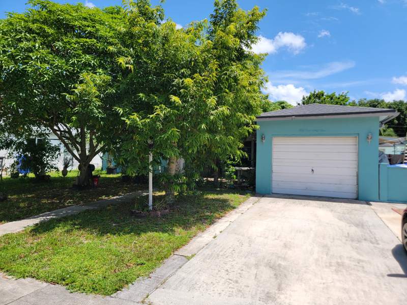 4 bedroom Single Family Residence at 5165 SW 10th Court, Oakland Hills 1st Sec, Margate — photo 4