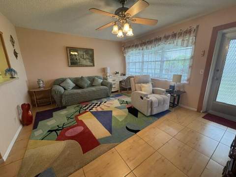 39 Dorchester B #39, West Palm Beach FL - photo 6 of 26