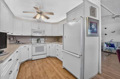 211 Richmond A #211, Deerfield Beach FL - photo 12 of 77