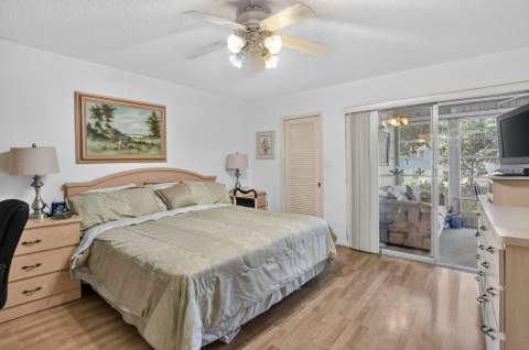 211 Richmond A #211, Deerfield Beach FL - photo 14 of 77
