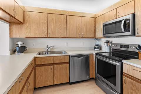 603 Republic Court, Deerfield Beach FL - photo 14 of 39