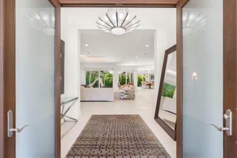 2517 NE 13th Street, Fort Lauderdale FL - photo 6 of 59