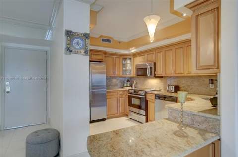 3850 Washington Street #812, Hollywood FL - photo 16 of 34