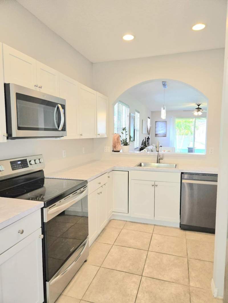 3 bedroom Single Family Residence at 9658 SW Lindale Trace Boulevard, Tradition Plat No 18, Port St. Lucie — photo 3