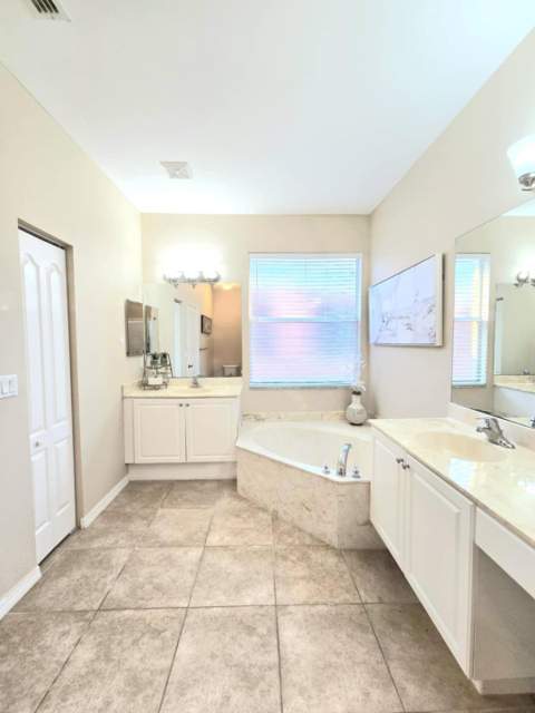9658 SW Lindale Trace Boulevard, Port St. Lucie FL - photo 12 of 23