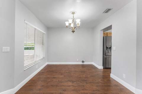 139 Royal Pine Circle, Royal Palm Beach FL - photo 8 of 54