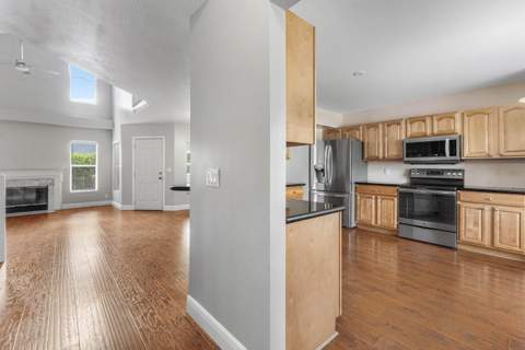 139 Royal Pine Circle, Royal Palm Beach FL - photo 12 of 54