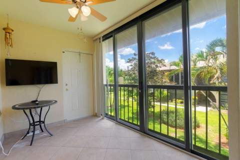 318 Pine Ridge Circle #C-2, Greenacres FL - photo 6 of 30