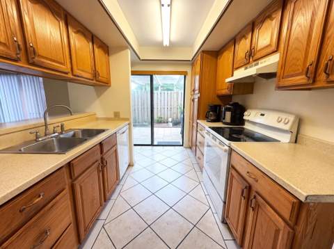 1905 19th Lane, Greenacres FL - photo 13 of 30