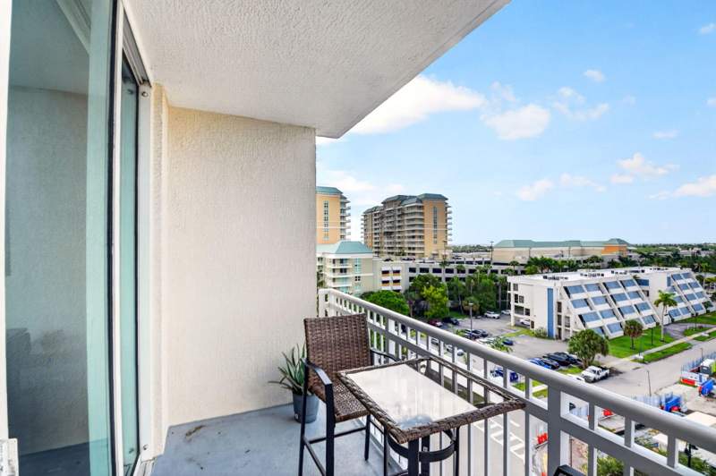 2 bedroom Condominium at 350 N Federal Highway #813, Casa Costa Condo, Boynton Beach — photo 4