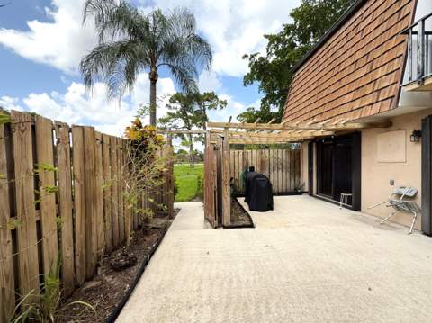 1905 19th Lane, Greenacres FL - photo 9 of 30