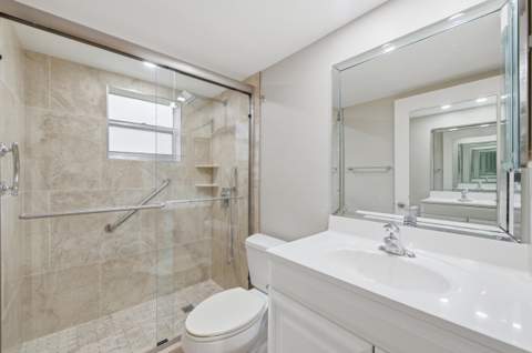 442 Normandy J, Delray Beach FL - photo 17 of 33
