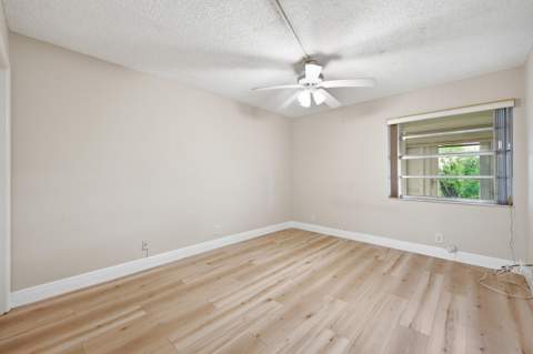 442 Normandy J, Delray Beach FL - photo 24 of 33