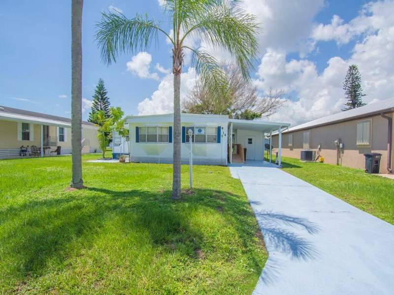 2 bedroom Mobile Home at 14 Golf Drive, Spanish Lakes One, Port St. Lucie — photo 3