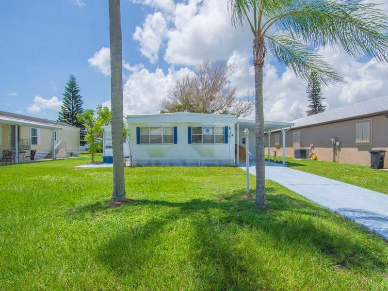 2 bedroom Mobile Home at 14 Golf Drive, Spanish Lakes One, Port St. Lucie — photo 4