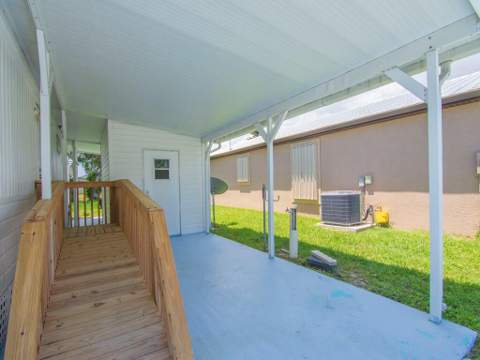 14 Golf Drive, Port St. Lucie FL - photo 8 of 59