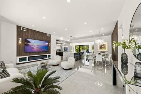 3933 Washington Street, Hollywood FL - photo 6 of 87