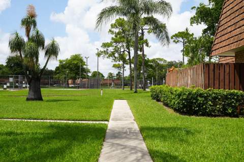 1905 19th Lane, Greenacres FL - photo 6 of 30