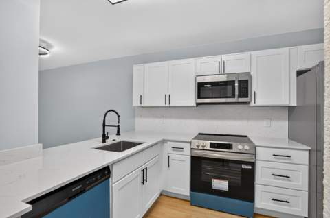 6795 Huntington Lane #201, Delray Beach FL - photo 8 of 53