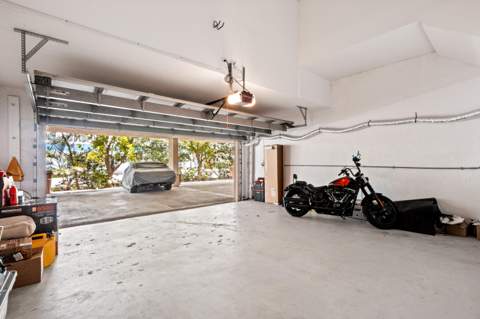 836 SE 20th Avenue, Deerfield Beach FL - photo 8 of 31