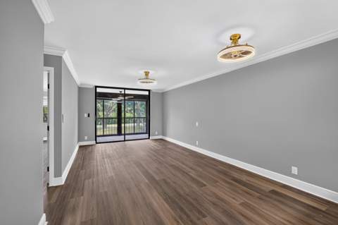6935 Huntington Lane #207, Delray Beach FL - photo 13 of 47