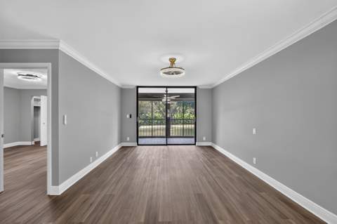 6935 Huntington Lane #207, Delray Beach FL - photo 14 of 47