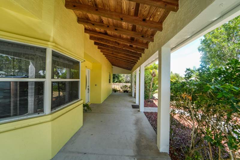 5 bedroom Single Family Residence at 8645 SE Alabama Place, F E A Minor Plat, Hobe Sound — photo 4
